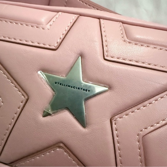 NWT Stella McCartney Quilted Pink Star Camera Crossbody Bag - Picture 3 of 13